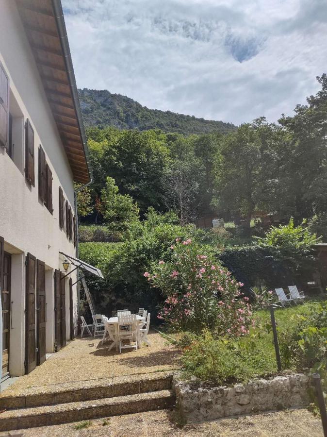 Les Deux Sources Hotel Saint-Laurent-en-Royans Exterior foto